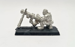 WH40K - Catachan Jungle Fighter with Rocket Launcher [S7]