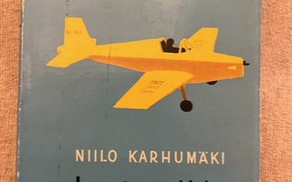 Niilo Karhumäki: Lentopoikia