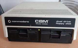 Commodore CBM 8050 levyasema