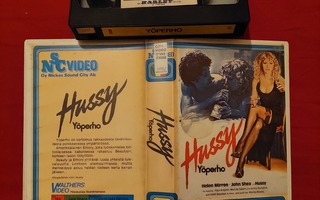 Hussy yöperhonen Vhs fix