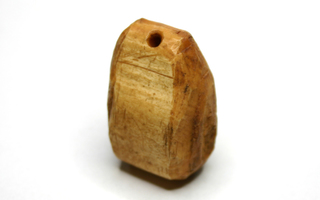 Ikivanha eskimo amuletti riipus muoto 37 mm / 94 ct mursu