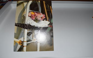 postikortti (A) kukkakimppu