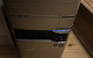 Acer Aspire AMD64 x2 2,2ghz 4gb win7