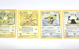 Pokemon - 4kpl vanhempia holo kortteja