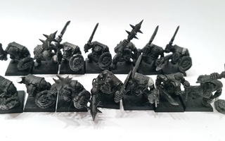 Warhammer Fantasy - 14kpl Orc Boyz [F50]