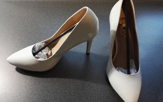 Candy Shoes: Valkoiset korkokengät (35) _16