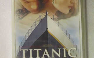 Titanic • VHS