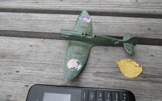 metallinen spitfire hävittäjä lentokone projekti