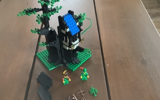 Lego 6054 +lisäosia ja ohjeet