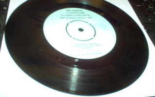 7" single: M. A. Numminen : Ihmisoikeuksien ... ( Sis. pk:t)