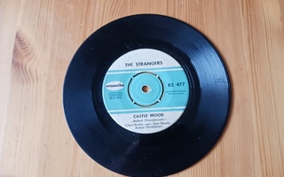 The Strangers – Kolme Kitaraa / Castle Mood 7" 1963