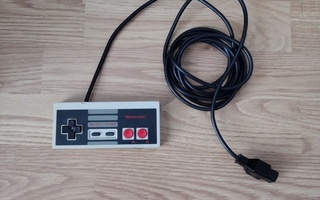 Nintendo NES ohjain