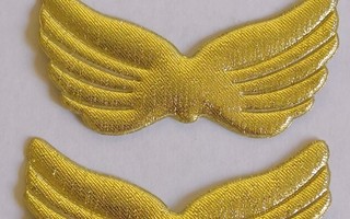 Kullan väriset enkelin siivet 2 kpl, 7,5 cm