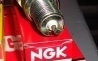 Sytytystulppat NGK Racing BP10ES