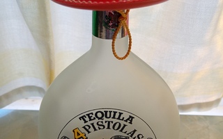 Tequila 4 npistolas pullo
