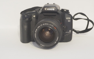 Canon EOS 30 filmijärjestelmäkamera