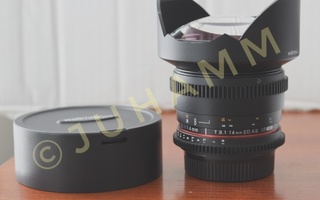 14mm laajis Nikon