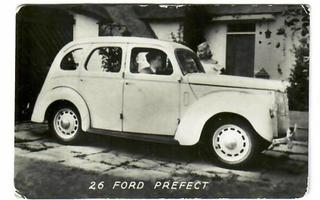 Keräilykuva - Auto - 26 Ford Prefect