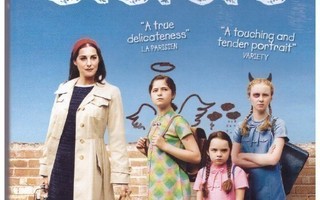 Sisters (Amira Casar, Sylvie Testud, Zoé Duthion)