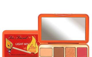 Too Faced luomiväripaletti Light My Fire