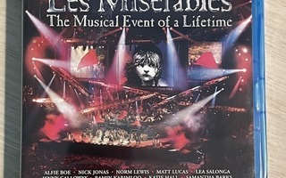 Les Misérables (2010) 3-tuntinen musikaali (UUSI)