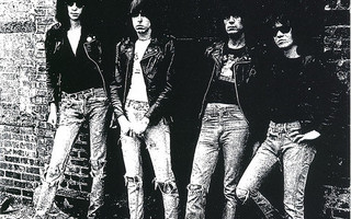 Ramones (CD+5) Rocket To Russia -Remastered