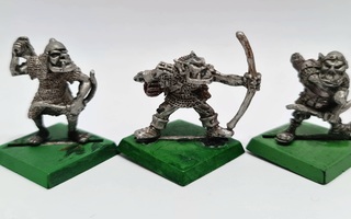 Warhammer Fantasy - 3kpl Orc Arrer Boyz (80-luku) [G105]