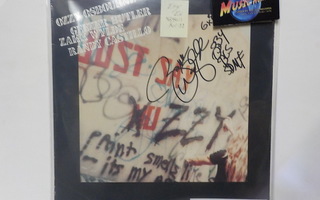 OZZY OSBOURNE- JUST SAY OZZY EX+/EX LP + ZAKK NIMIKIRJOITUS!