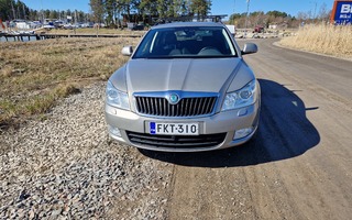 FKT-310 Henkilöauto Skoda OCTAVIA 1.6TDI