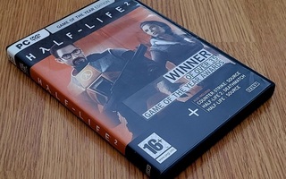 Half-Life 2: Game Of The Year Edition (PC DVD-ROM)