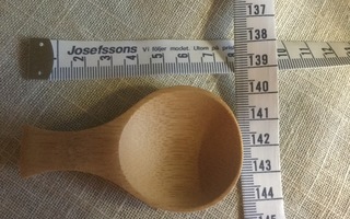 Lyhyt puinen lusikka 7,5 cm