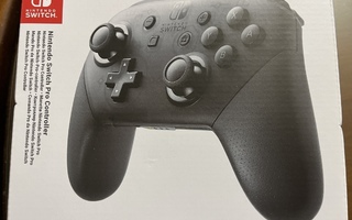 Nintendo Switch Pro Controller