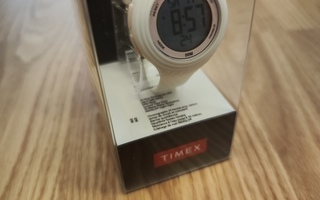 Uusi Timex naisten digitaalinen rannekello TW5M41900