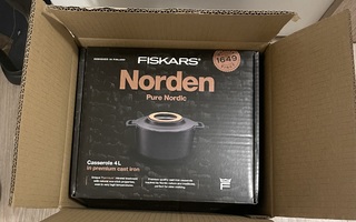 Fiskars  Norden-valurauta uusi 4L.