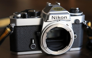 Nikon FE -runko