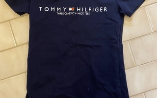 Tommy Hilfiger Lasten Musta T-paita Koko S