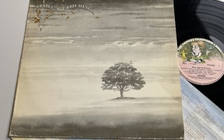 Genesis – Wind & Wuthering (Orig. 1976 LP + sisäpussi)