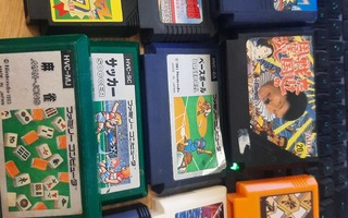 10 kpl Famicom pelejä