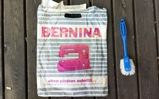 1966 paperikassi Bernina ompelukone mainos