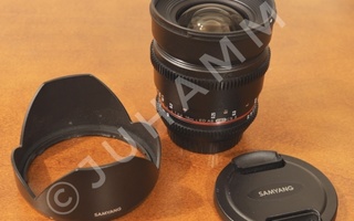 Samyang 16mm/2.2 Canon Ef