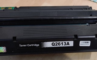 HP laserjet 1300 mustekasetti (Q2613A)
