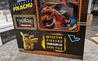 Detective Pikachu - Charizard GX Case File - Pokemon
