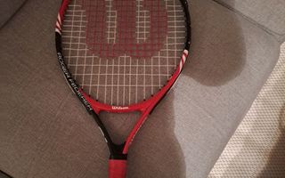 Wilson Roger Federer tennismaila juniorille