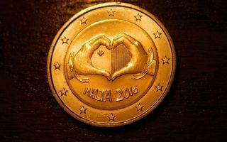 Malta unc 2016 2 euro juhlaraha "Rakkaus / Love"