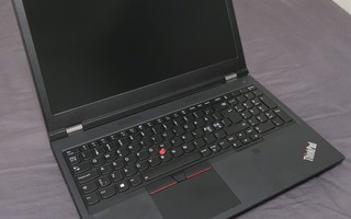 Lenovo Thinkpad P15 Gen1 (i9-10885H/32Gt/512Gt/RTX4000)