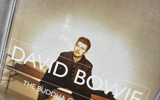 DAVID BOWIE : The Buddha of Suburbia