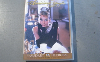 AAMIAINEN TIFFANYLLA ( Audrey Hepburn )