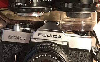 Fujica STX - 1N Järjestelmäkamera