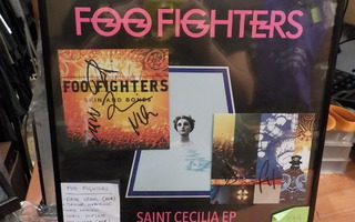 FOO FIGHTERS TAULU KOKO BÄNDIN NIMMAREILLA !