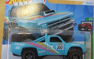 Dodge D100 Pick-Up 4x4 Turquoise 1987 Hot Wheels 1:64